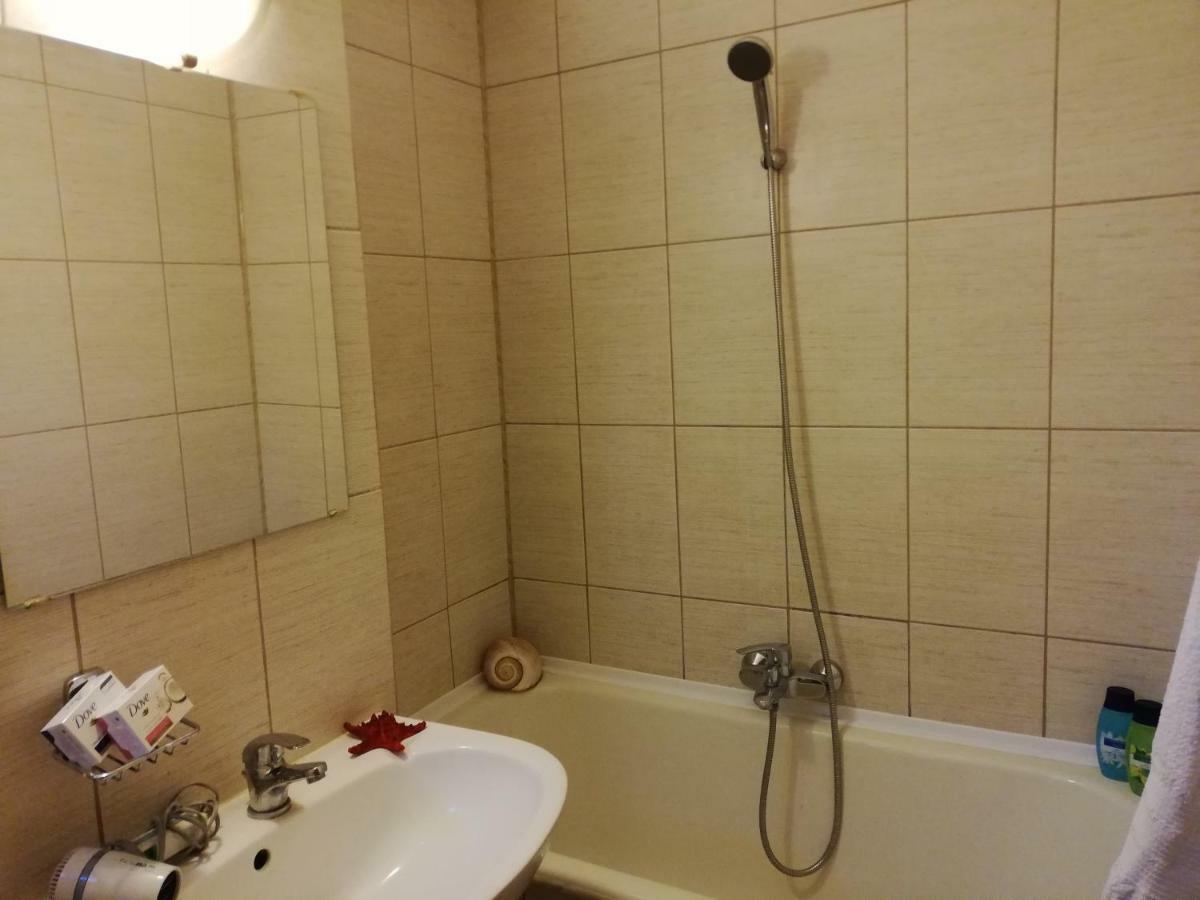Central Appartment St'S Martin Church Braşov Buitenkant foto