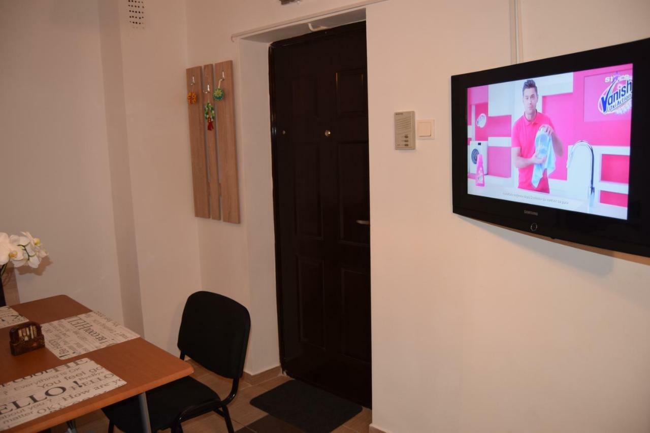 Central Appartment St'S Martin Church Braşov Buitenkant foto